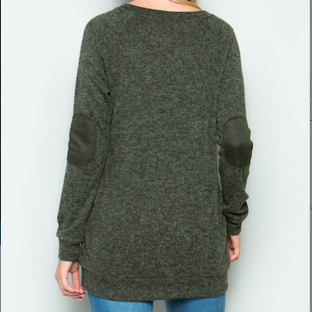 Plus Oversized Boyfriend Sweater w/ Elbow Patches - Picture 5 of 5